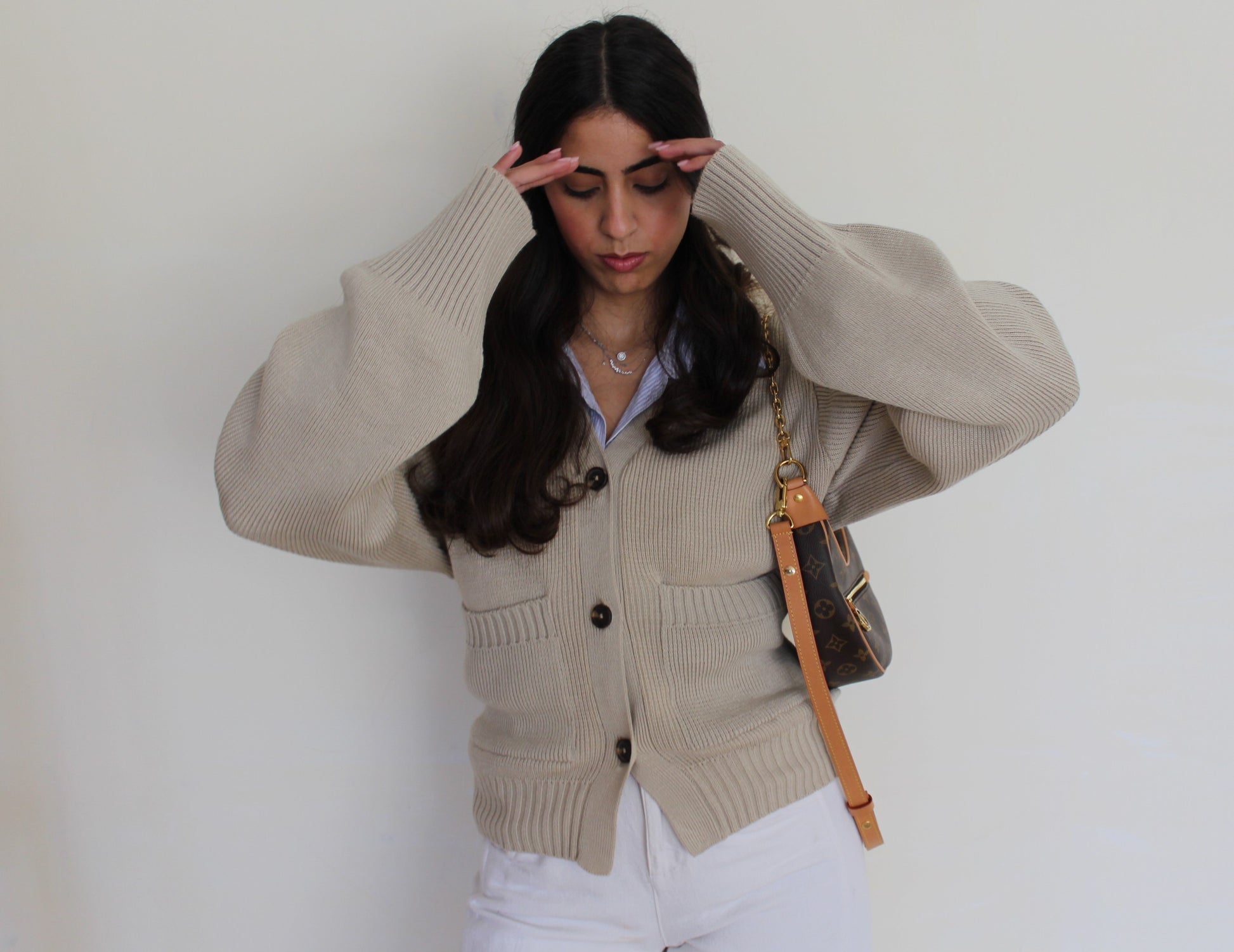 SCULPTED KNIT CARDIGAN IN VANILLA CREAM