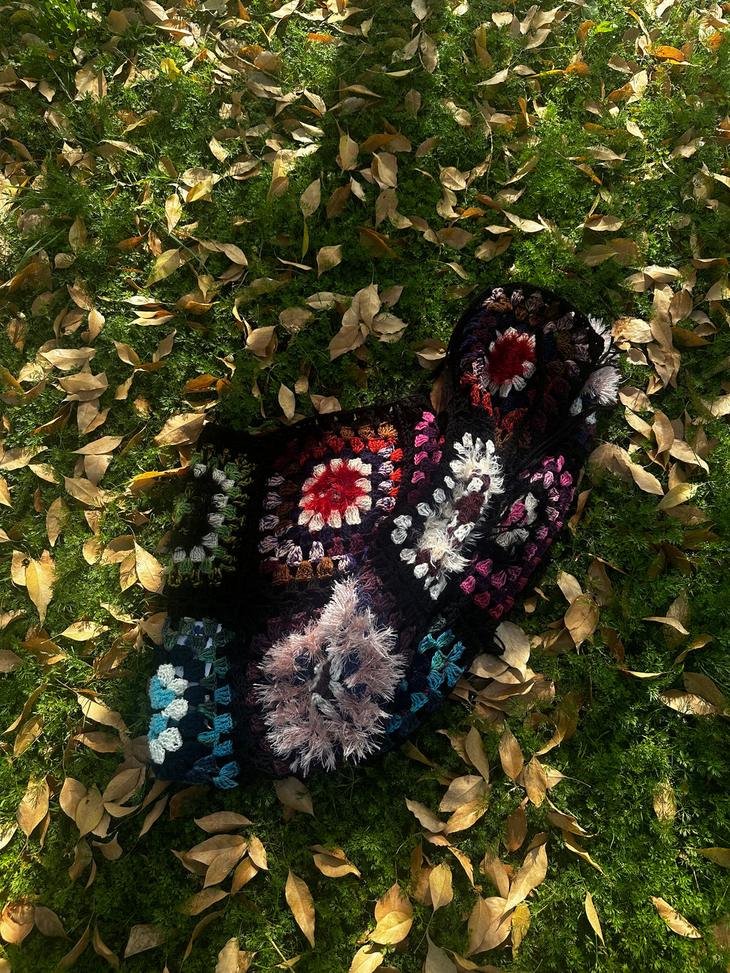 KROCHET KARDIGAN WITH FRINGE DETAILING IN CHOCOLATE SPRINKLES