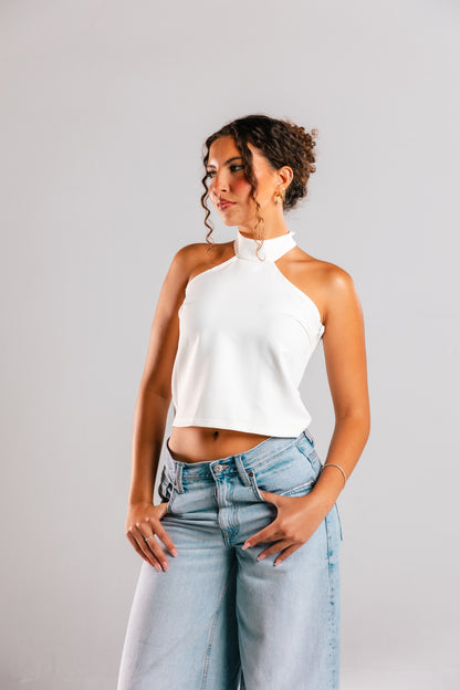 SLEEK TIED HALTERNECK TOP